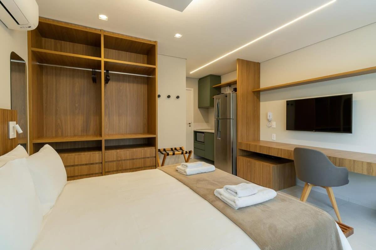 Apartamento Bhomy Moema - Completo E Amplo Art73b São Paulo